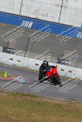 media/Nov-26-2022-Fastrack Riders (Sat) [[b001e85eef]]/Level 1/Session 3 Outside Turn 9/